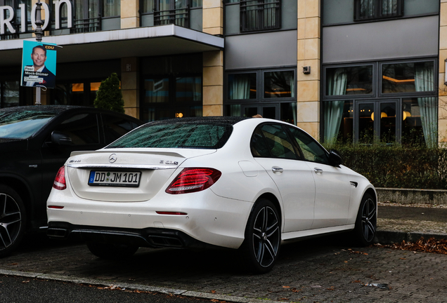Mercedes-AMG E 63 S W213