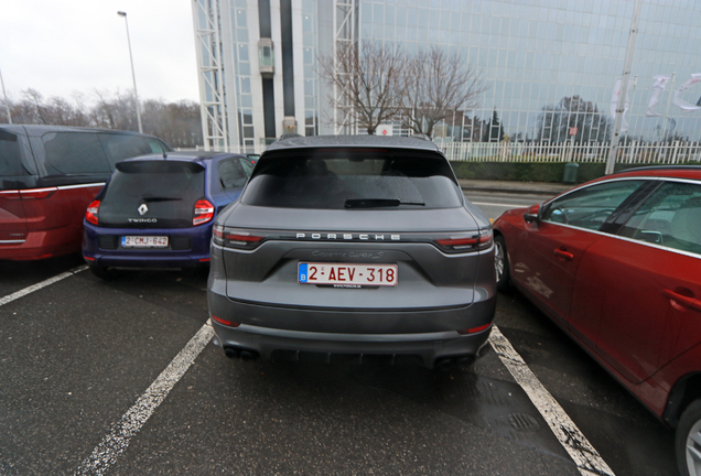 Porsche Cayenne Turbo S E-Hybrid