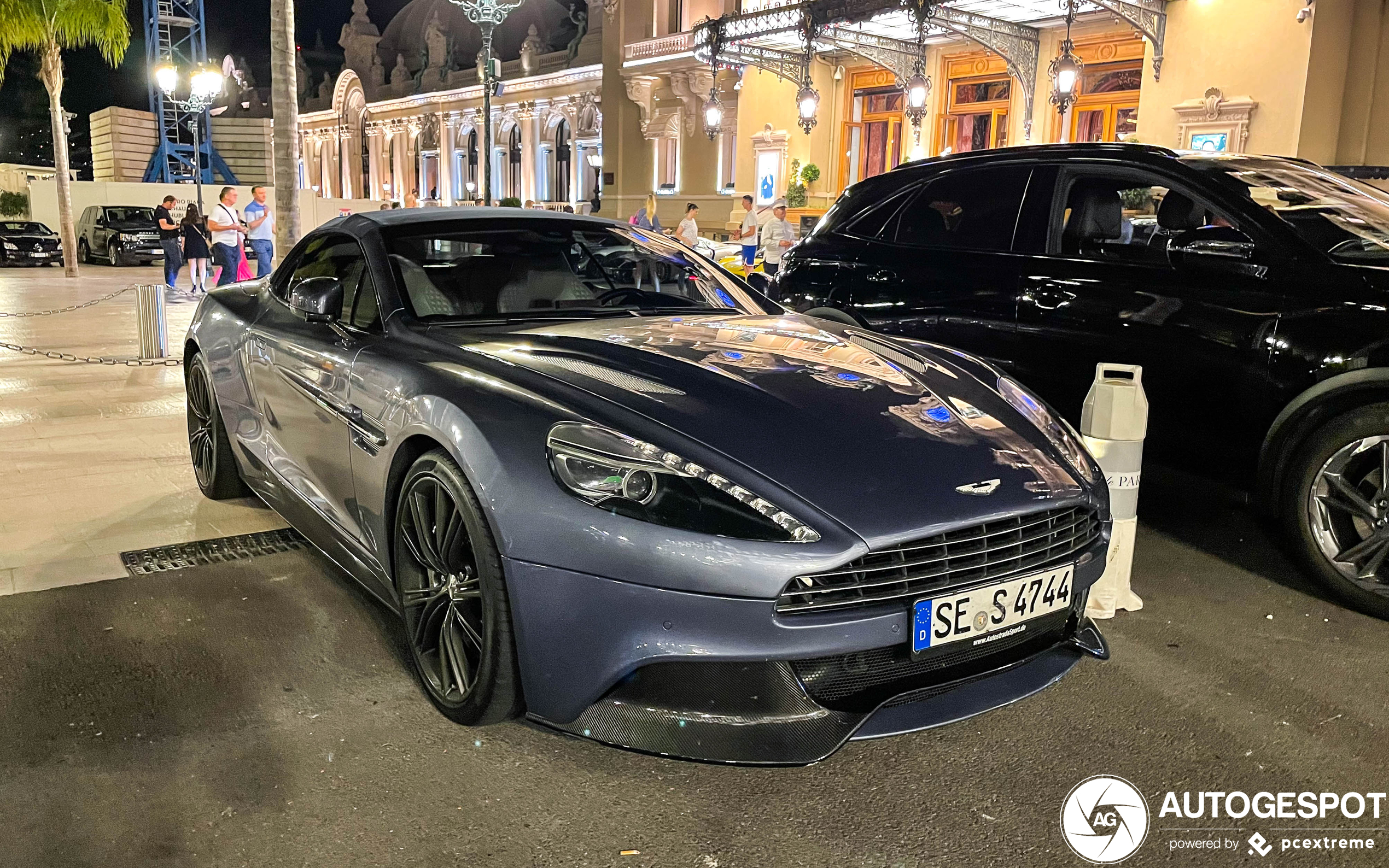 Aston Martin Vanquish Volante