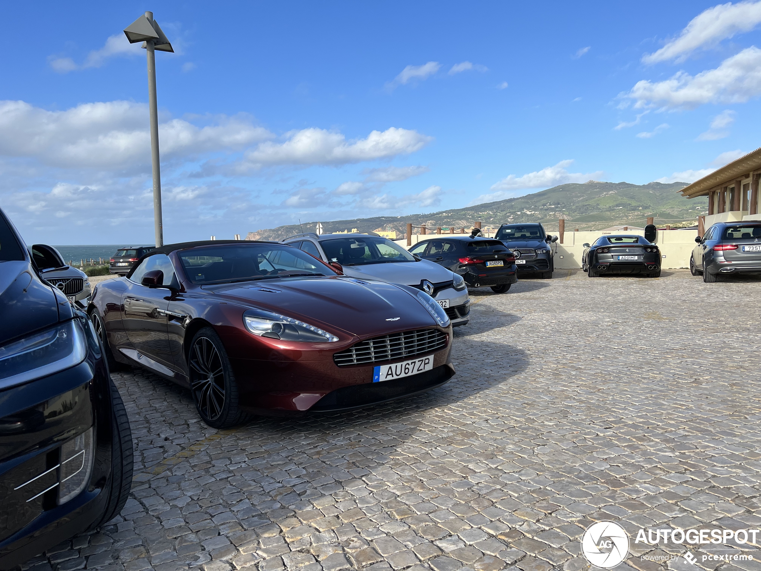 Aston Martin Virage Volante 2011