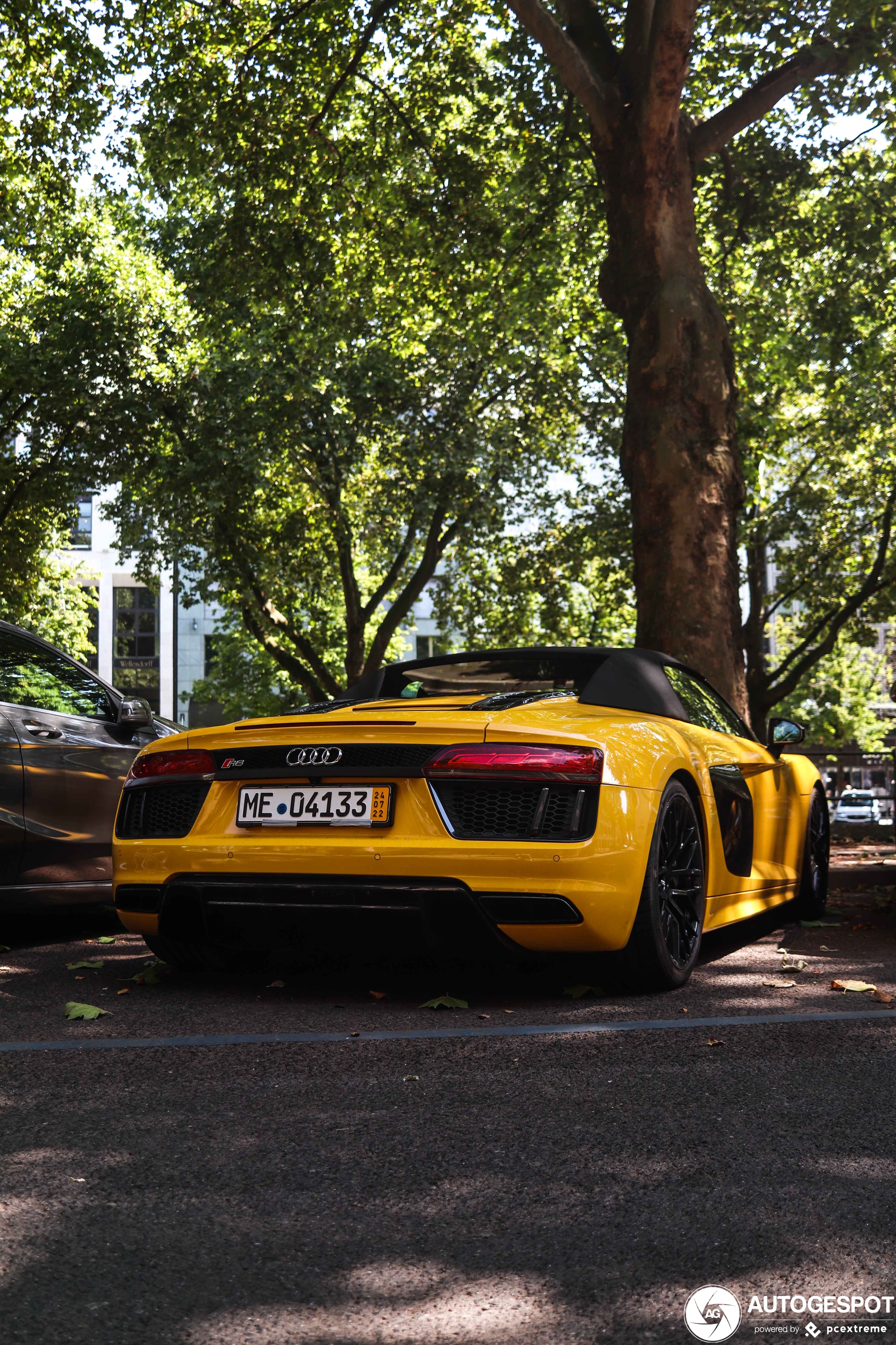 Audi R8 V10 Spyder 2016