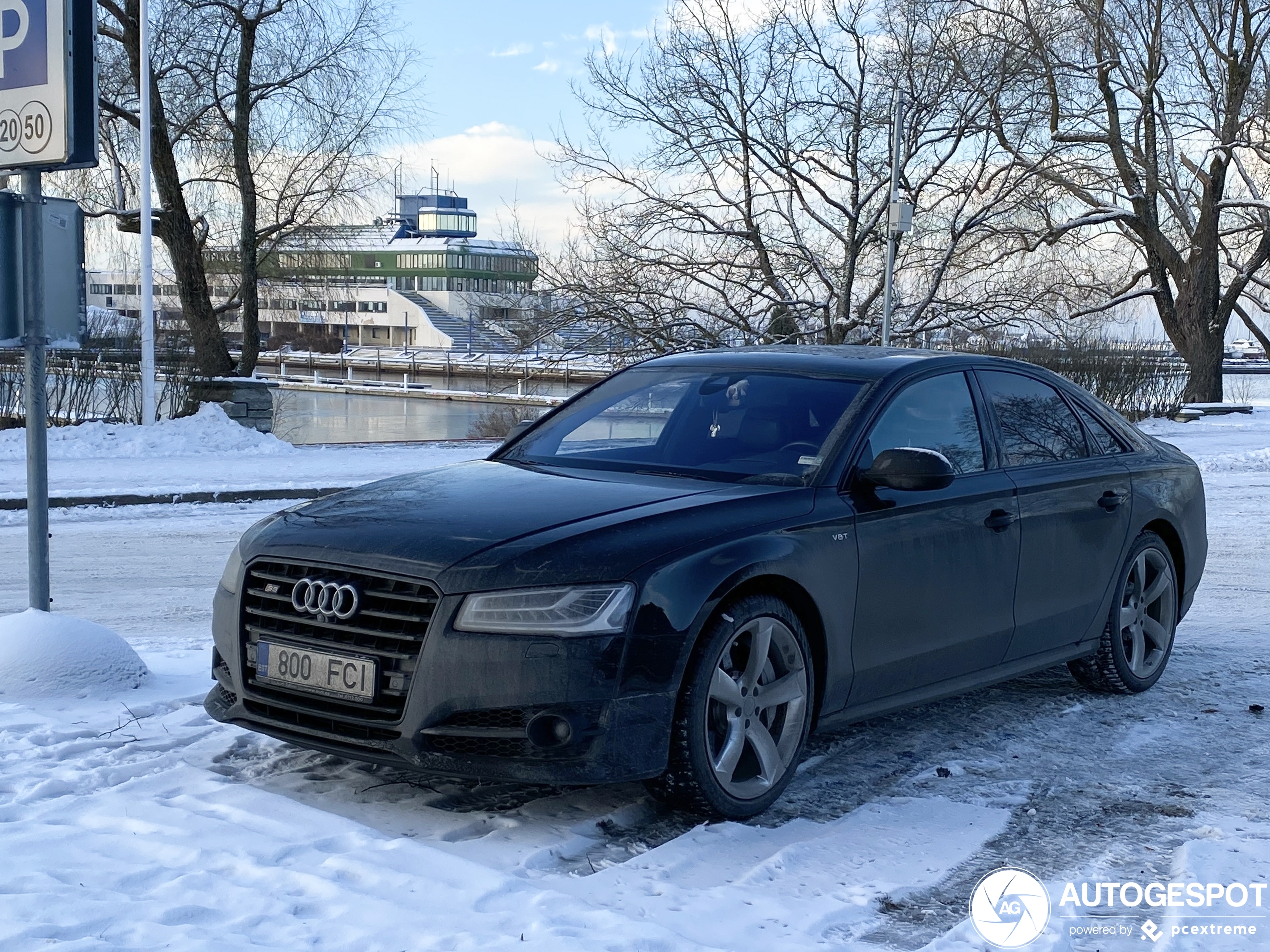 Audi S8 D4