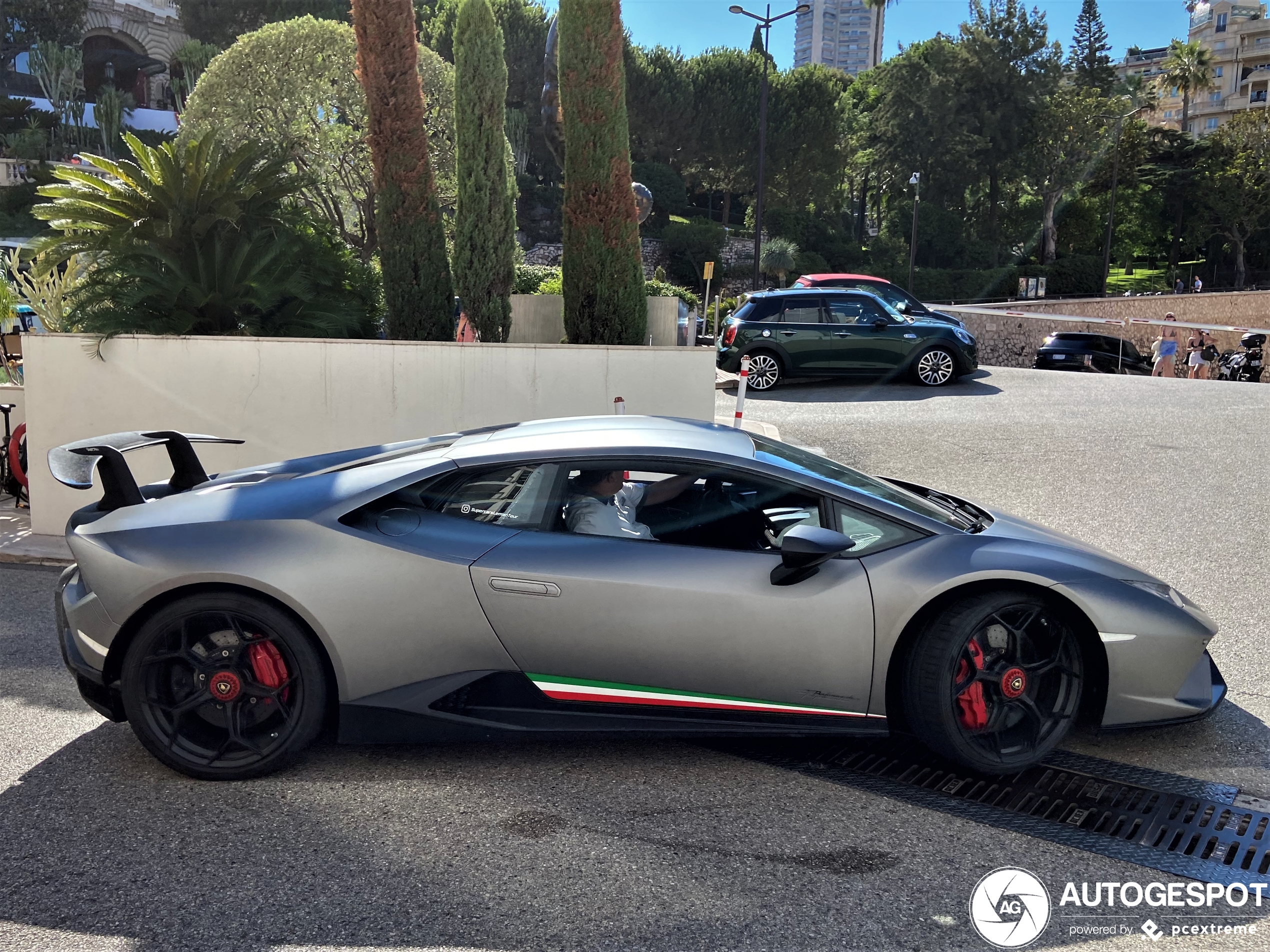 Lamborghini Huracán LP640-4 Performante