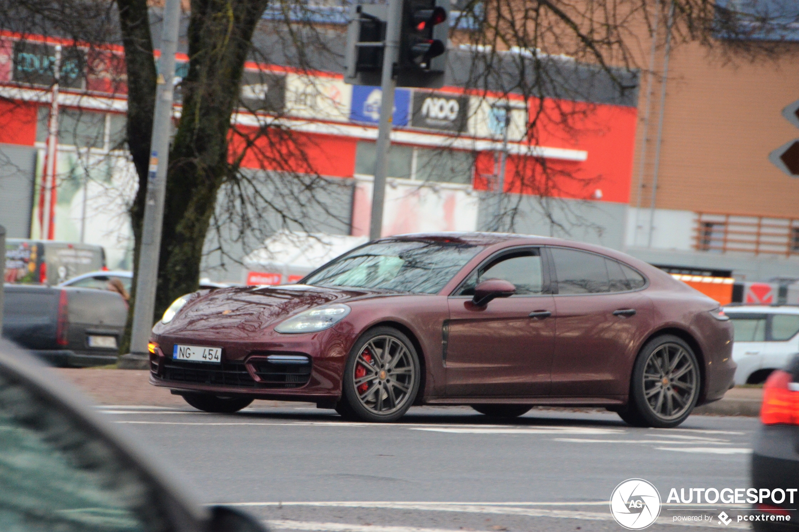 Porsche 971 Panamera GTS MkII