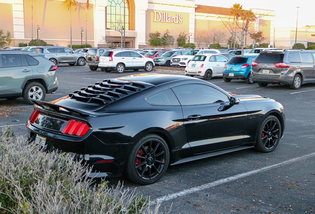 Ford Mustang GT 2015