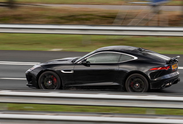 Jaguar F-TYPE R Coupé