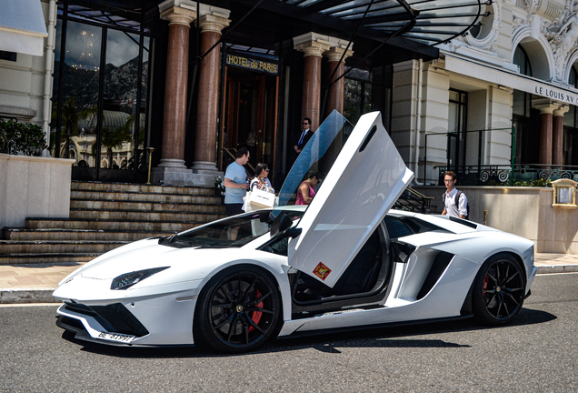 Lamborghini Aventador S LP740-4