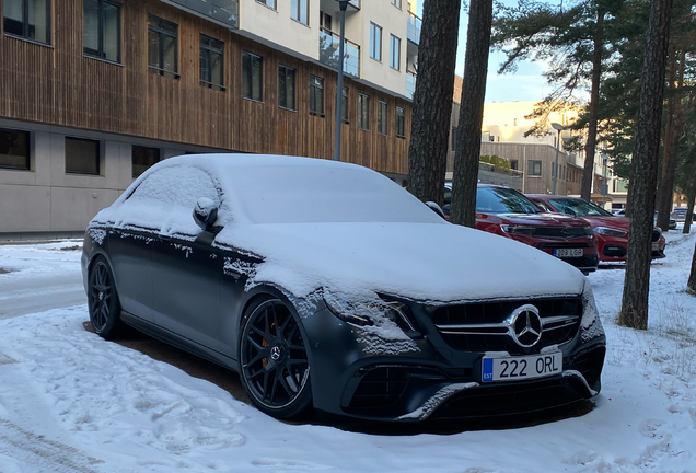 Mercedes-AMG E 63 S W213 Edition 1