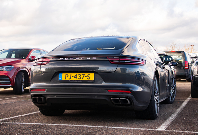 Porsche 971 Panamera Turbo S E-Hybrid