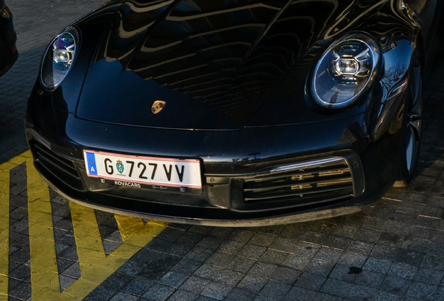 Porsche 992 Carrera 4S Cabriolet