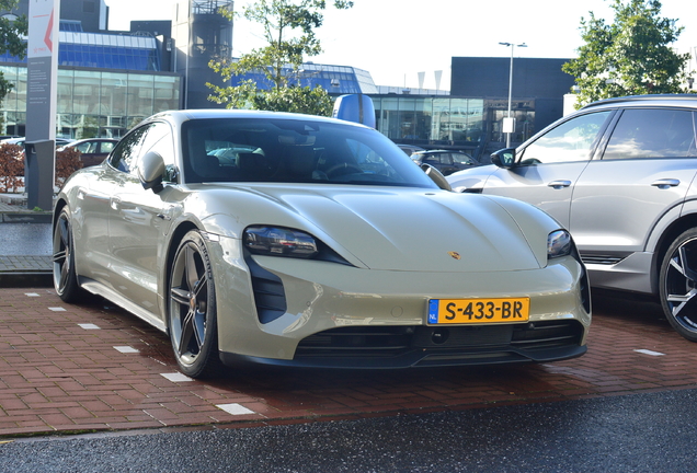 Porsche Taycan GTS Hockenheimring Edition