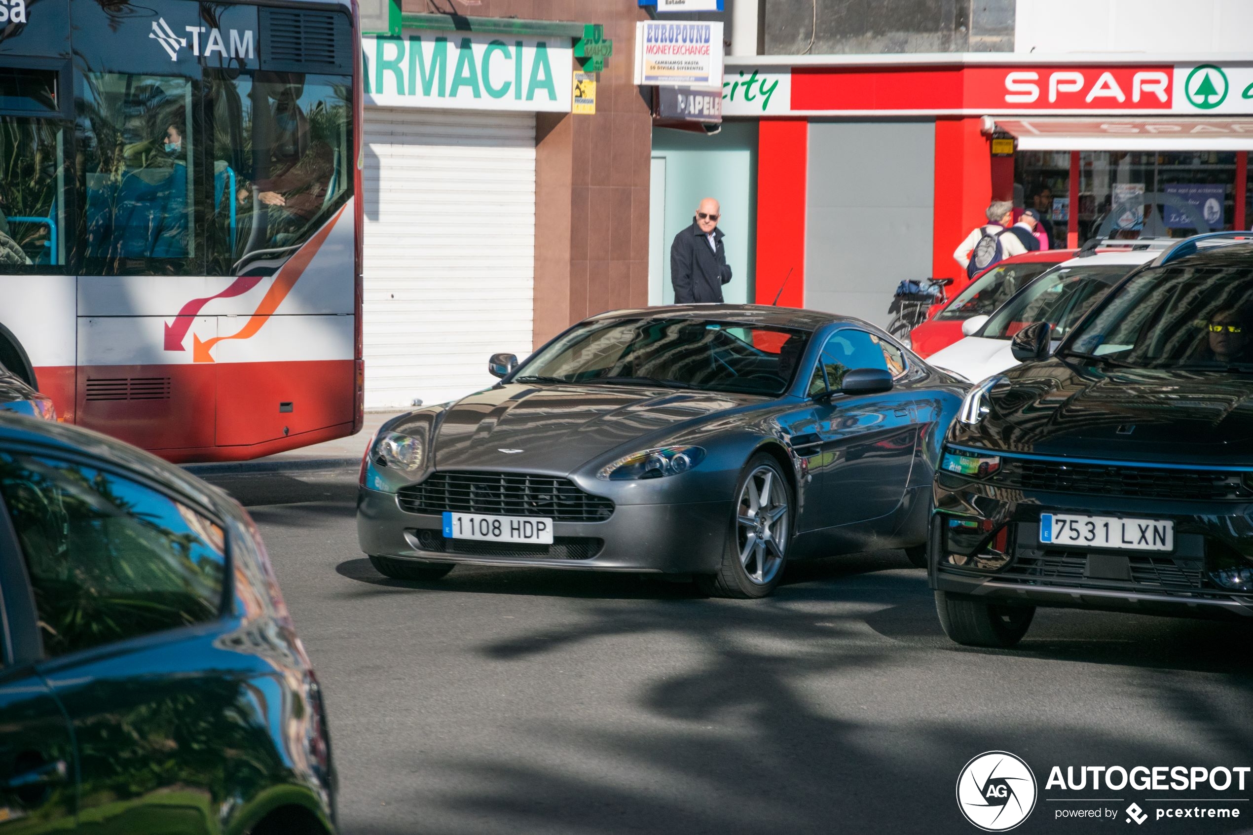 Aston Martin V8 Vantage