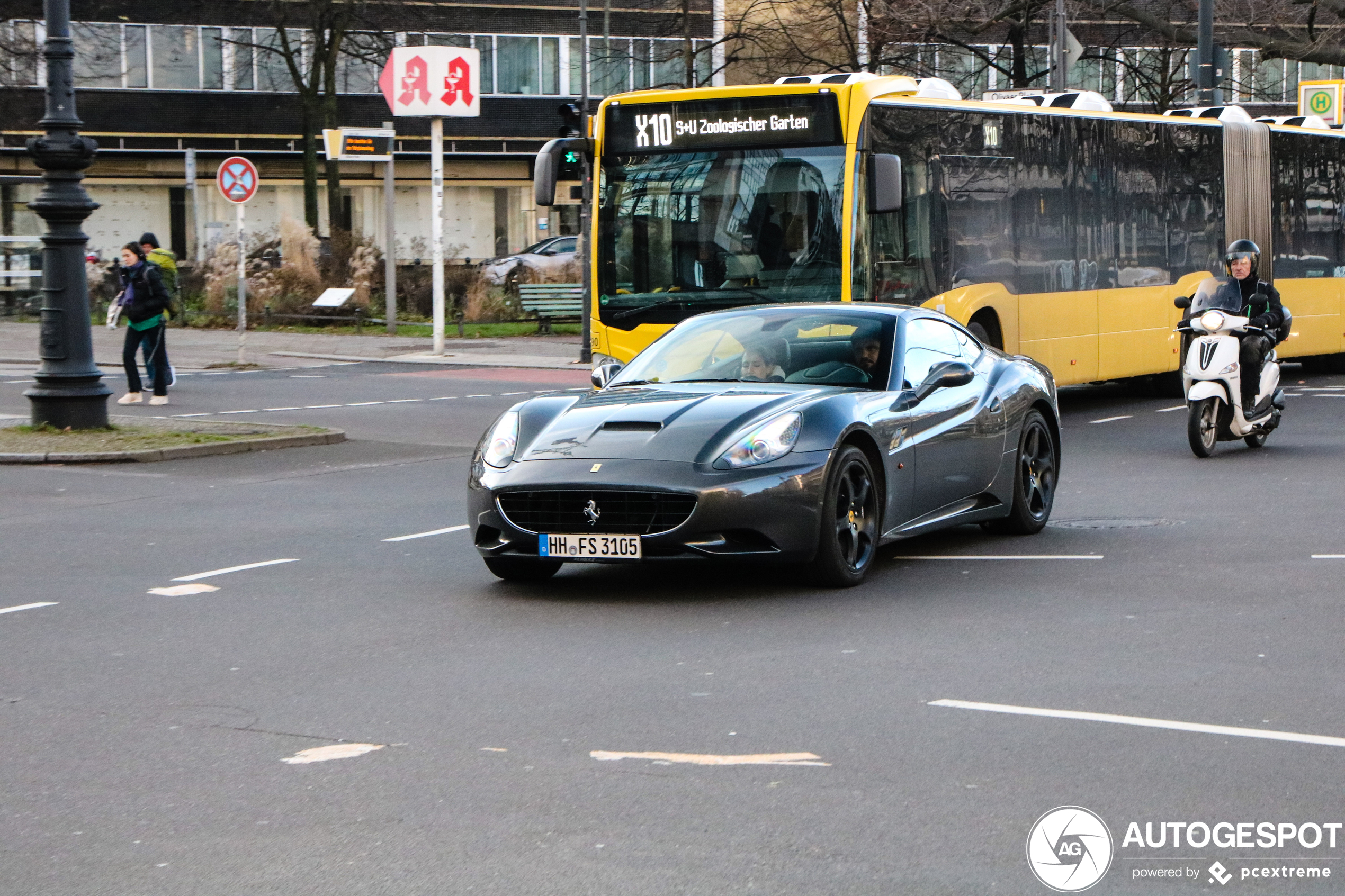 Ferrari California