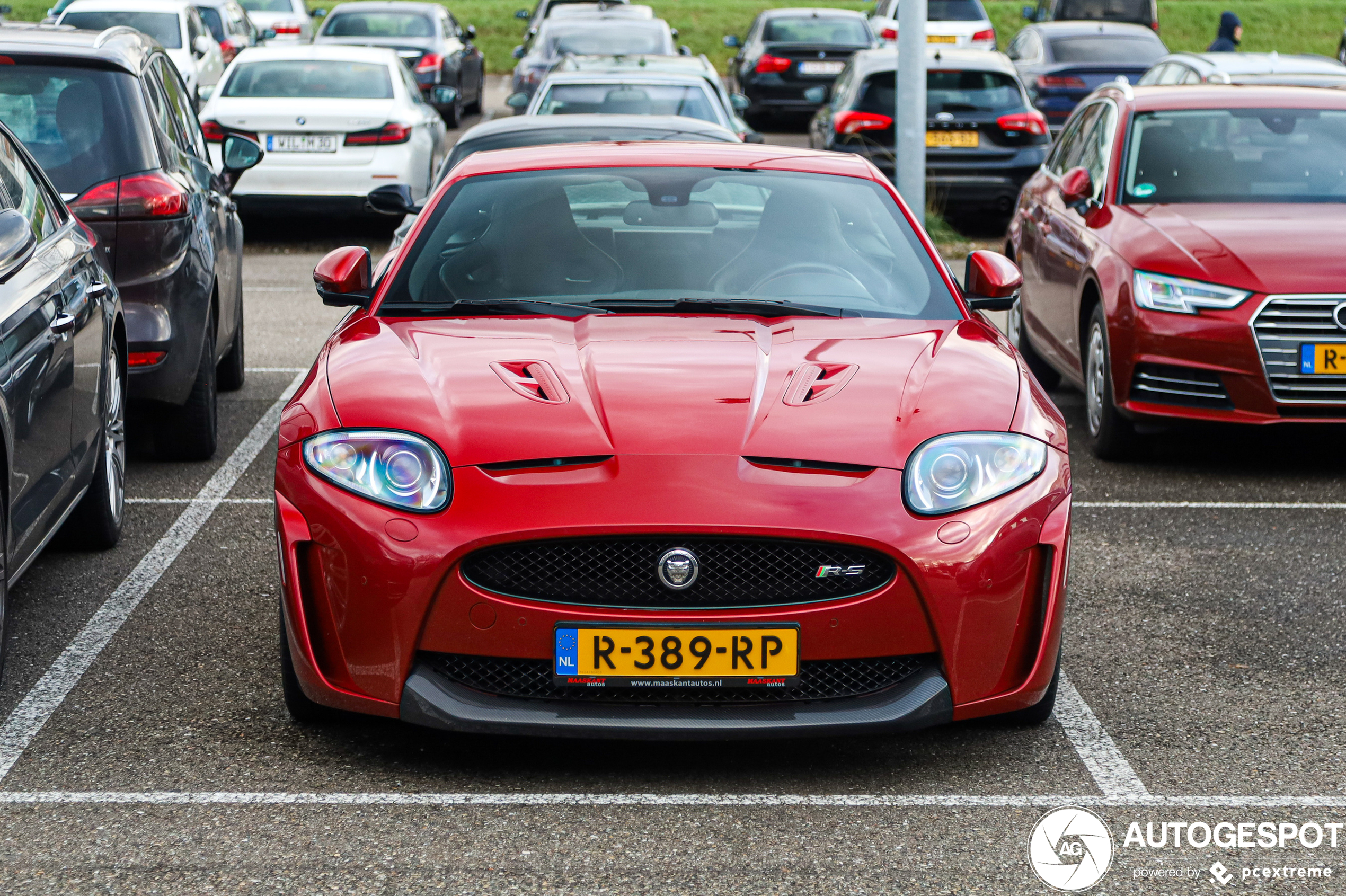 Jaguar XKR-S 2012