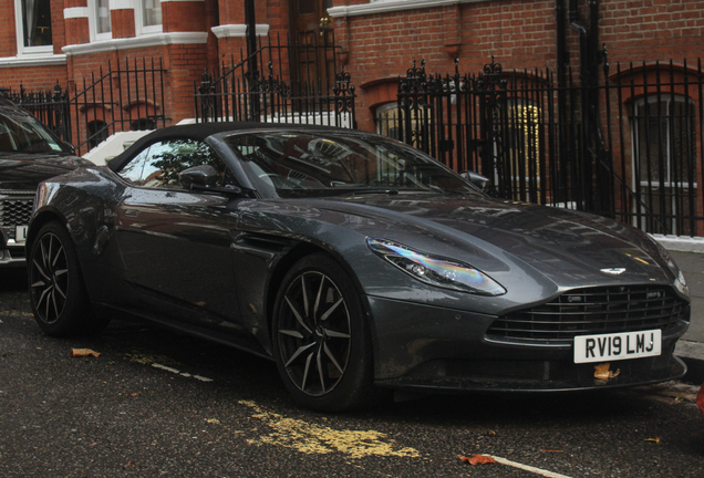 Aston Martin DB11 V8 Volante