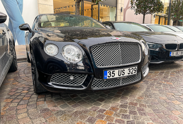 Bentley Continental GTC V8