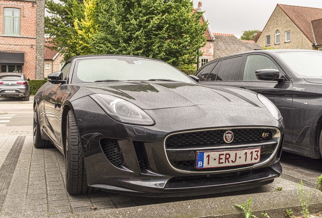 Jaguar F-TYPE S Convertible