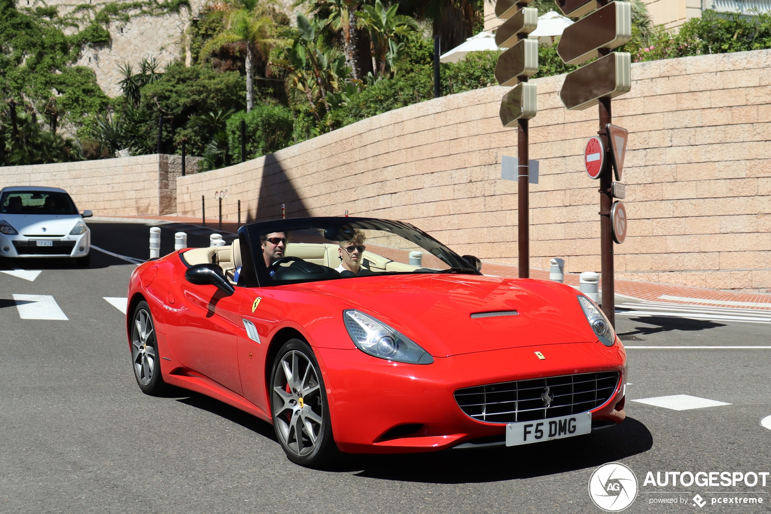 Ferrari California