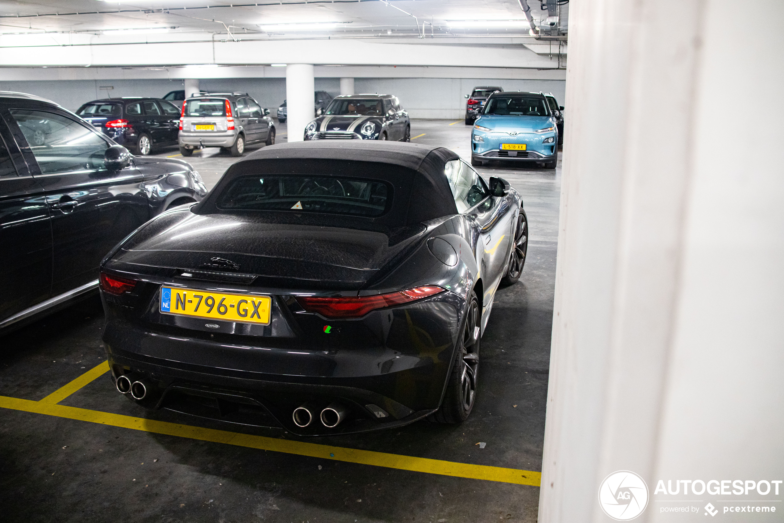 Jaguar F-TYPE R Convertible 2020