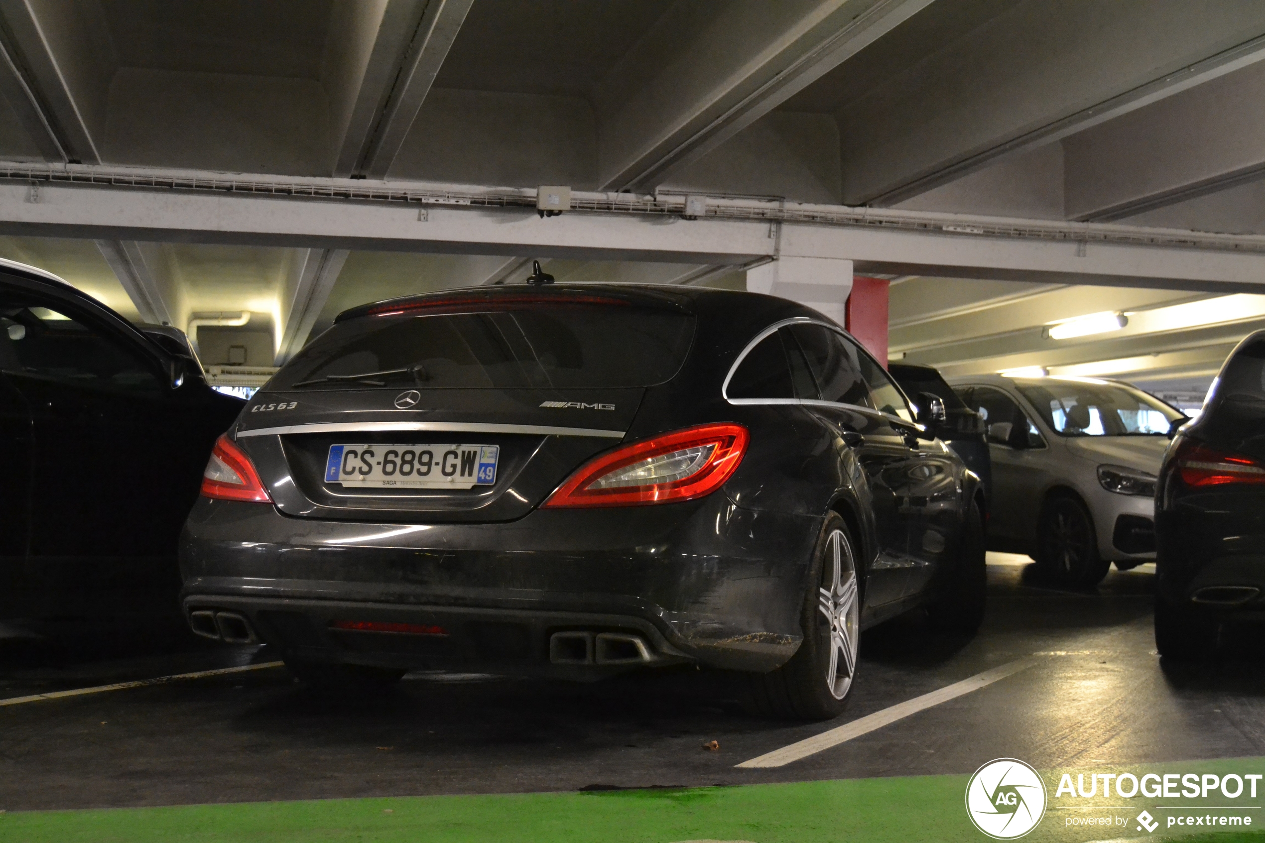 Mercedes-Benz CLS 63 AMG X218 Shooting Brake