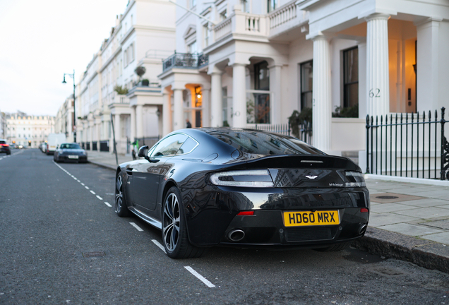 Aston Martin V12 Vantage