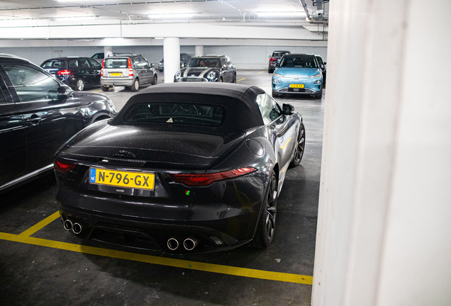 Jaguar F-TYPE R Convertible 2020