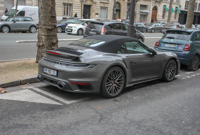 Porsche 992 Turbo Cabriolet