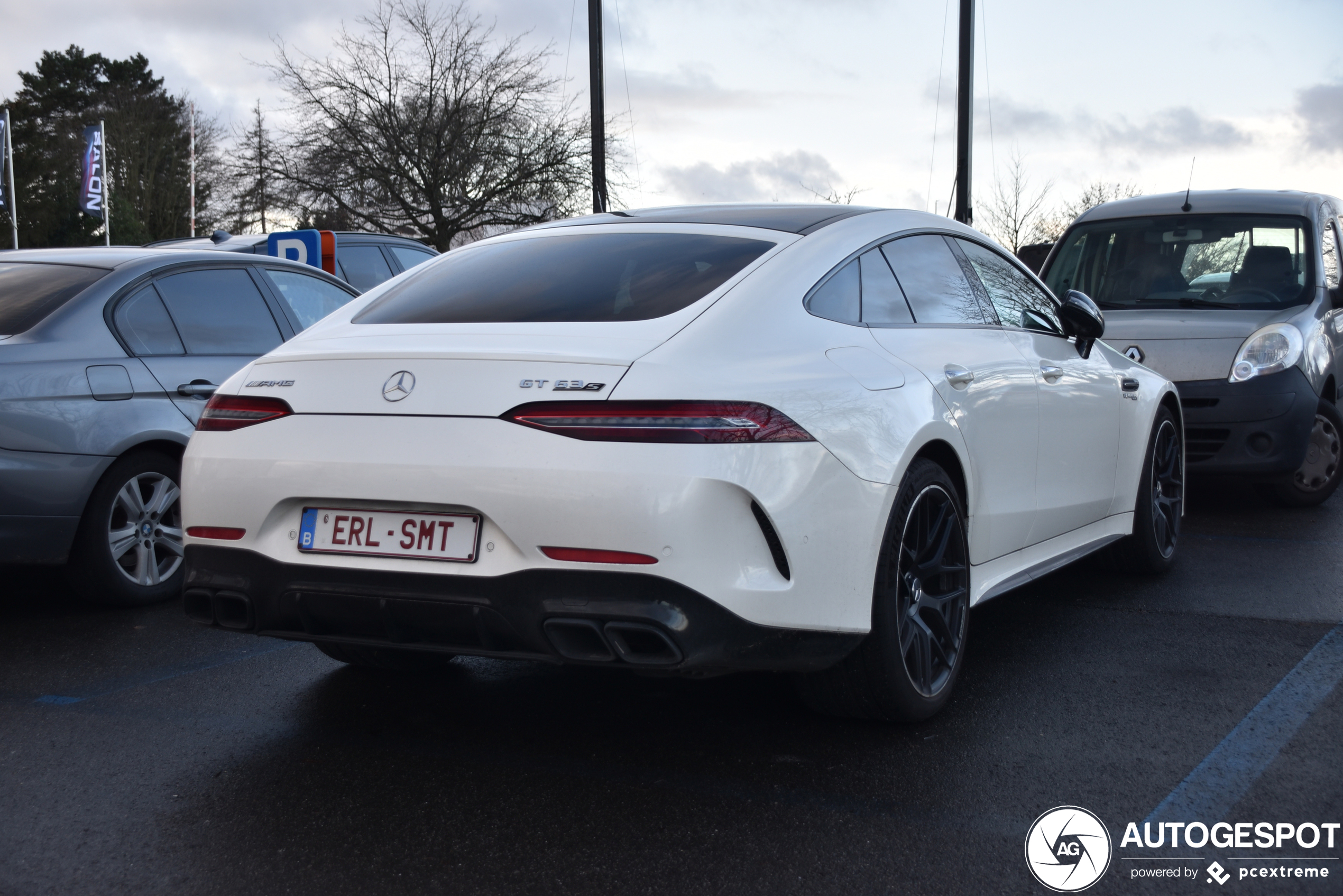 Mercedes-AMG GT 63 S X290