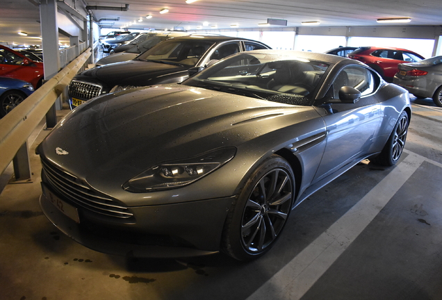 Aston Martin DB11 V8