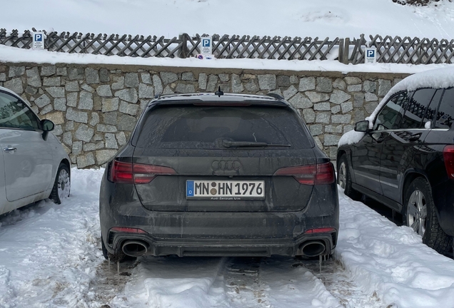 Audi RS4 Avant B9