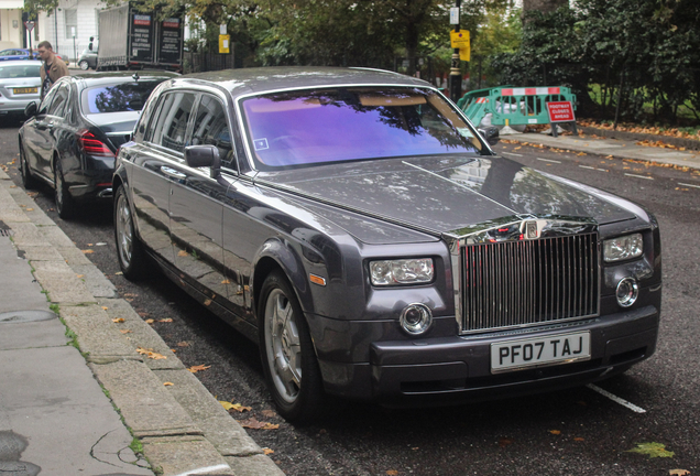 Rolls-Royce Phantom EWB