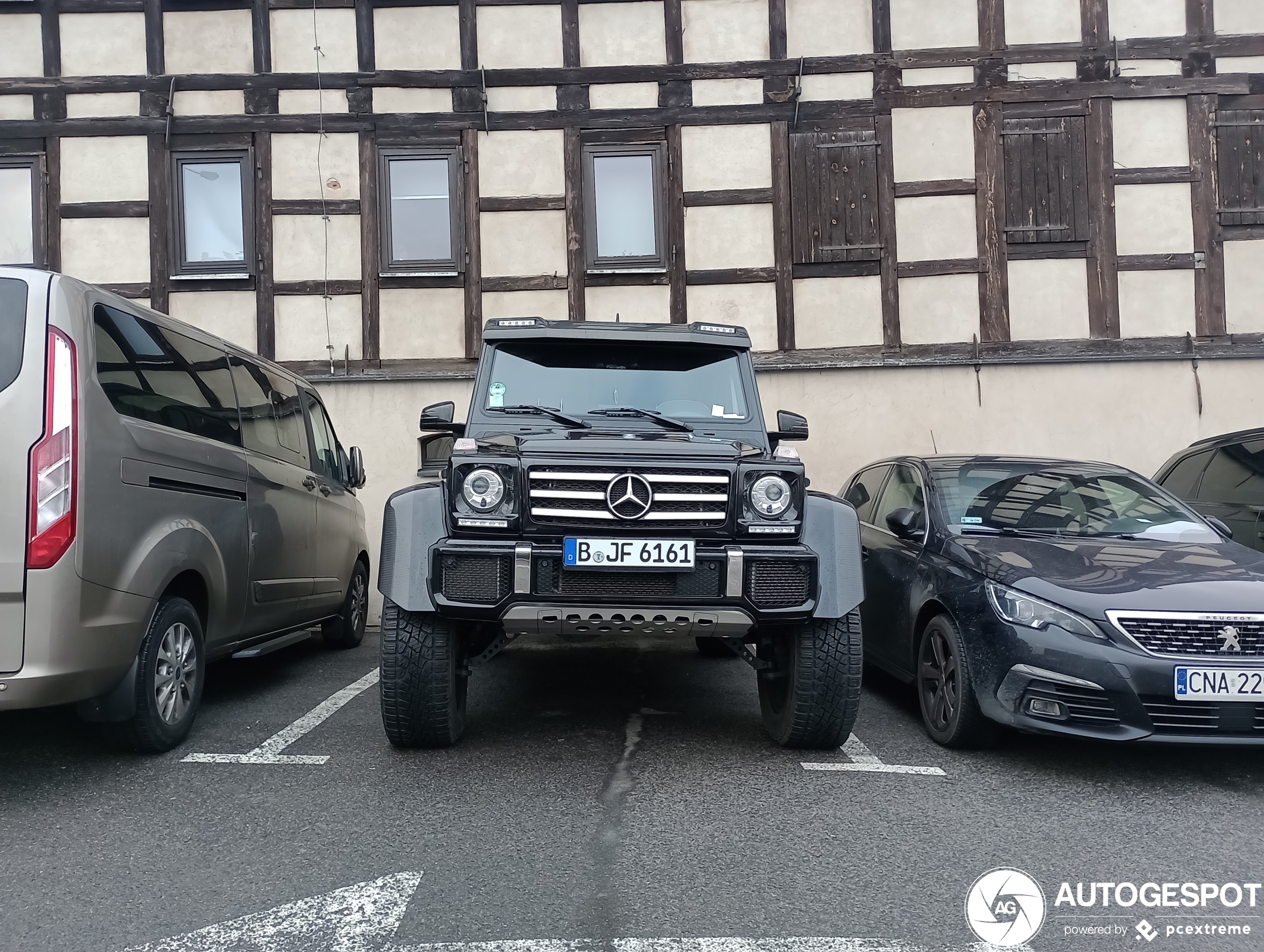 Mercedes-Benz G 500 4X4²