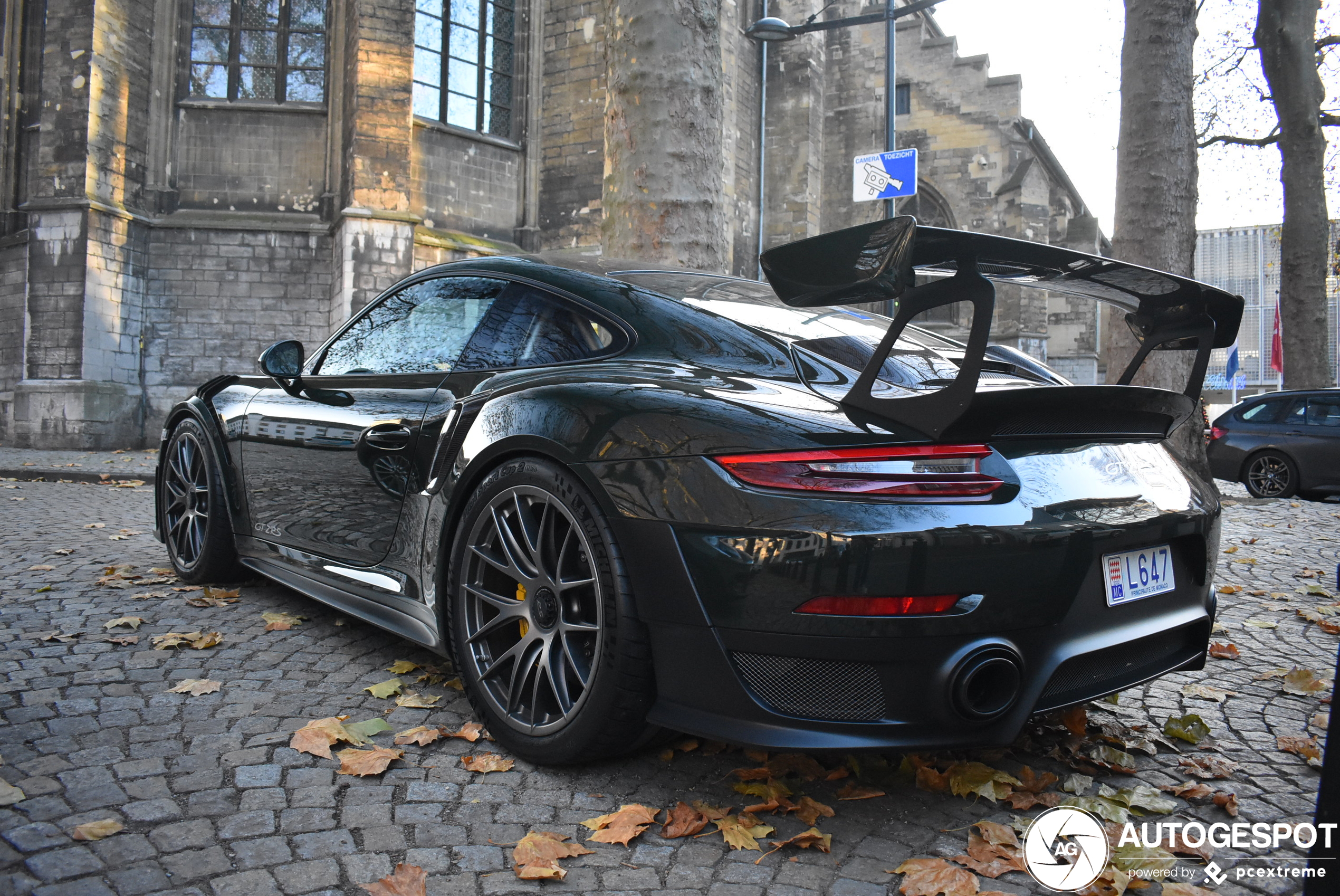 Porsche 991 GT2 RS Weissach Package