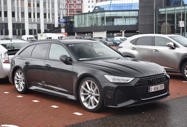 Audi RS6 Avant C8