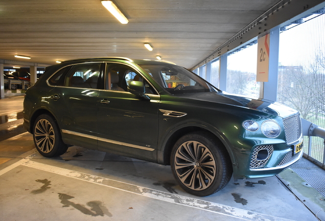 Bentley Bentayga V8 2021