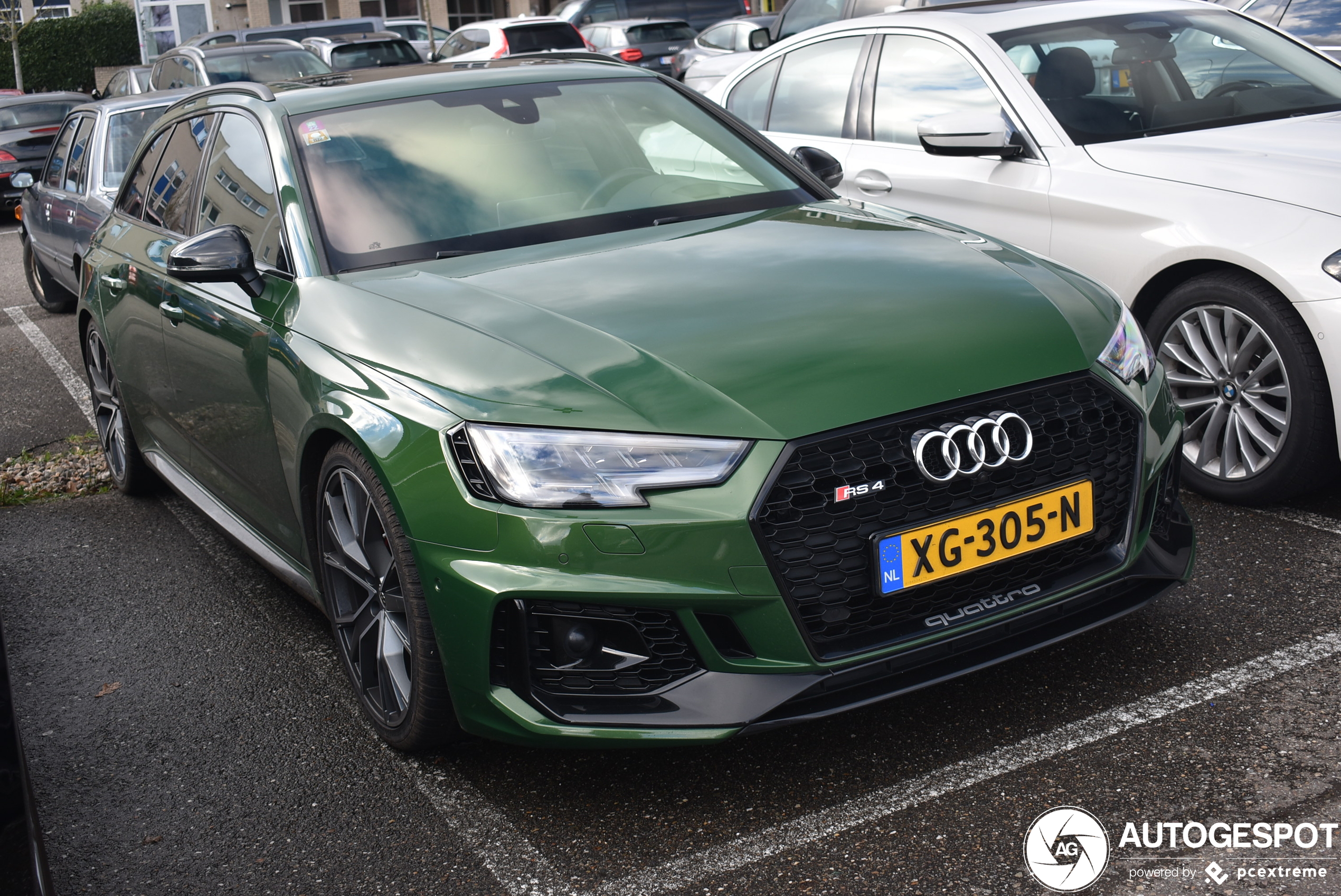 Audi RS4 Avant B9