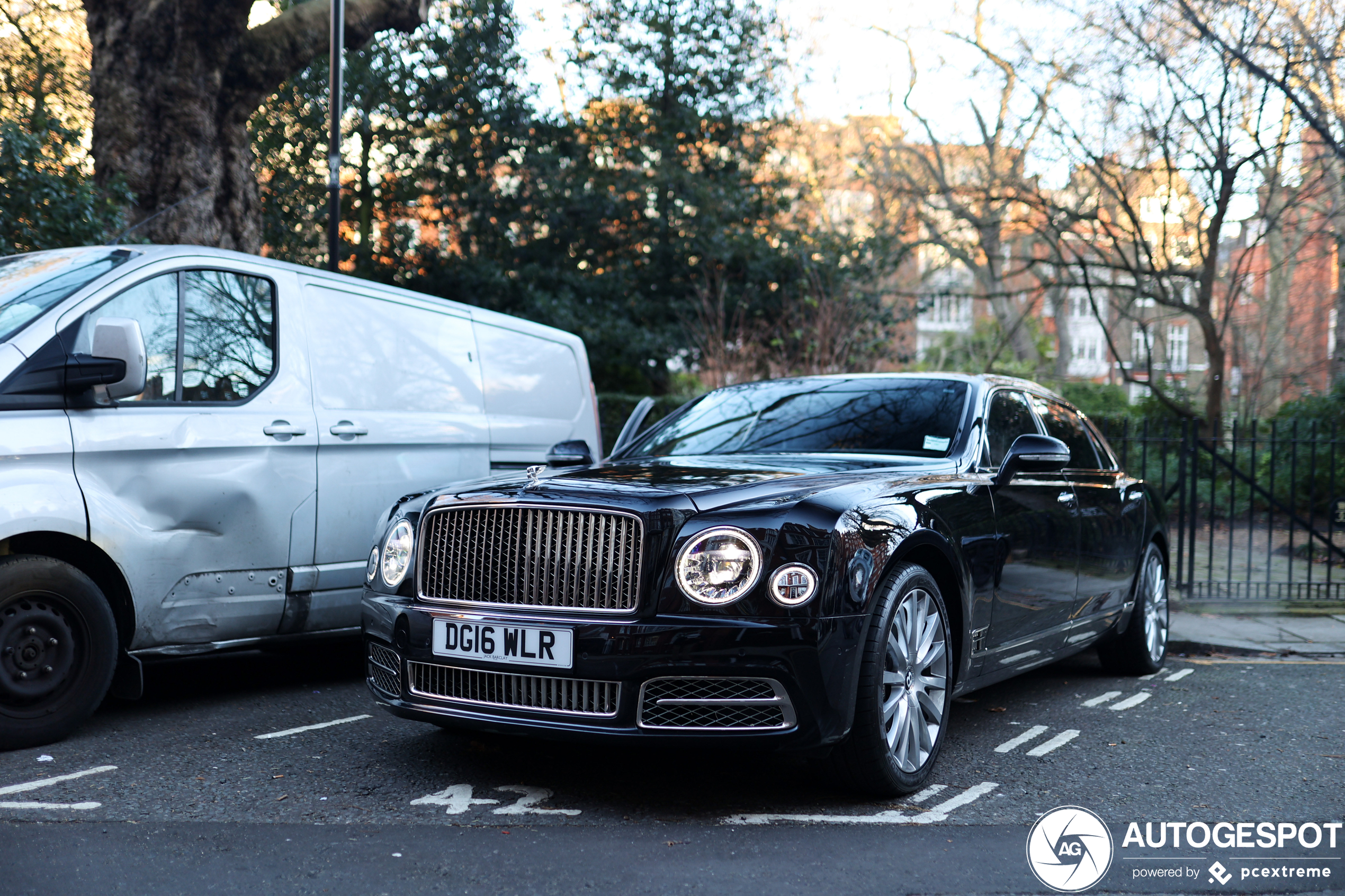 Bentley Mulsanne EWB 2016