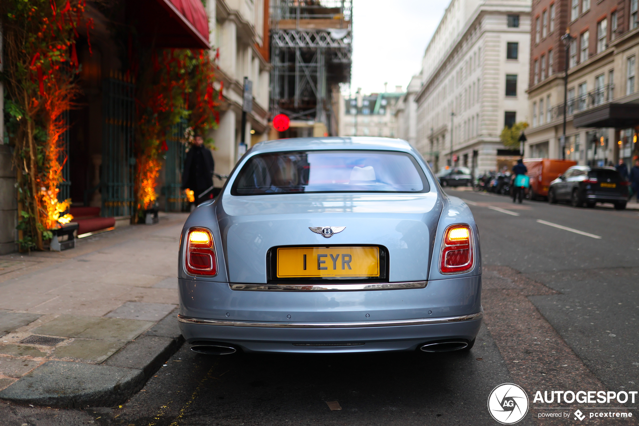 Bentley Mulsanne EWB 2016