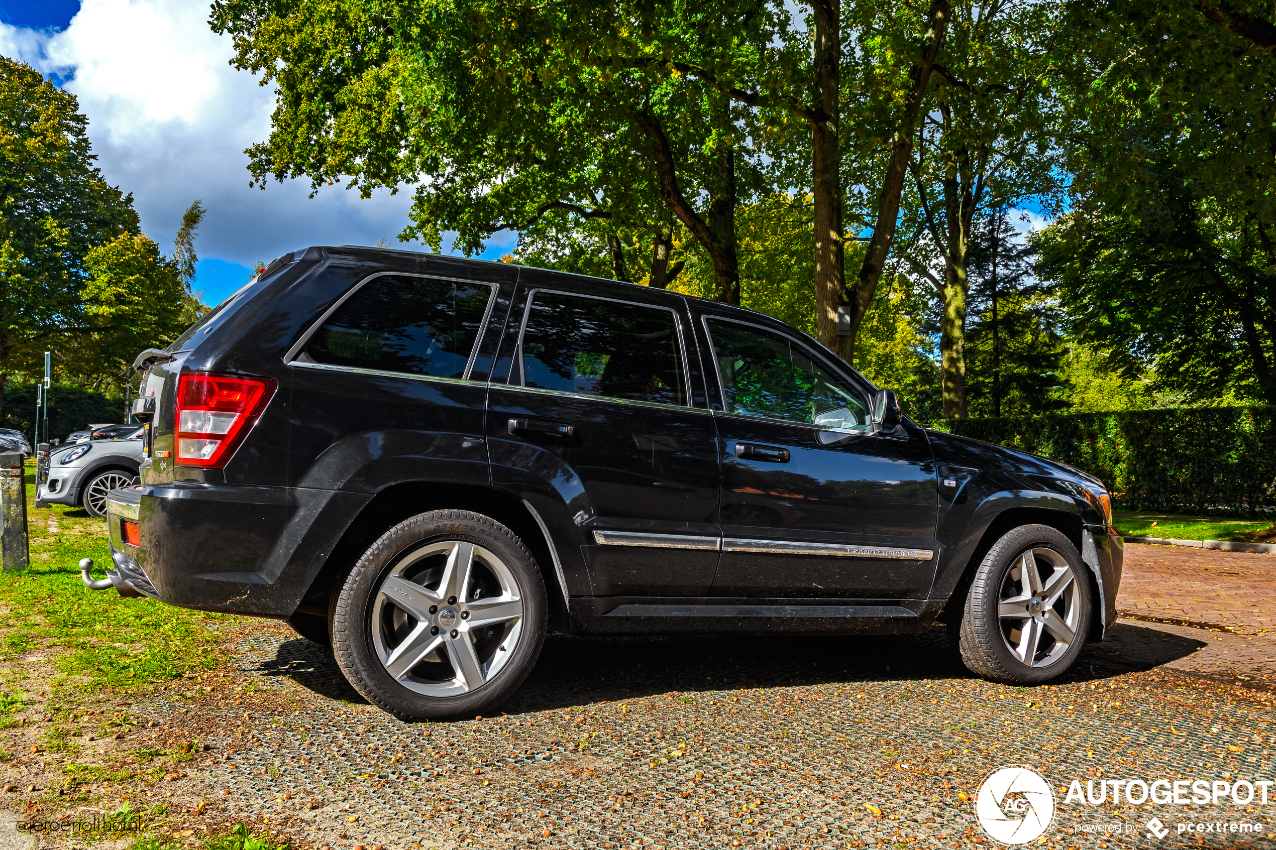 Jeep Grand Cherokee SRT-8 2005