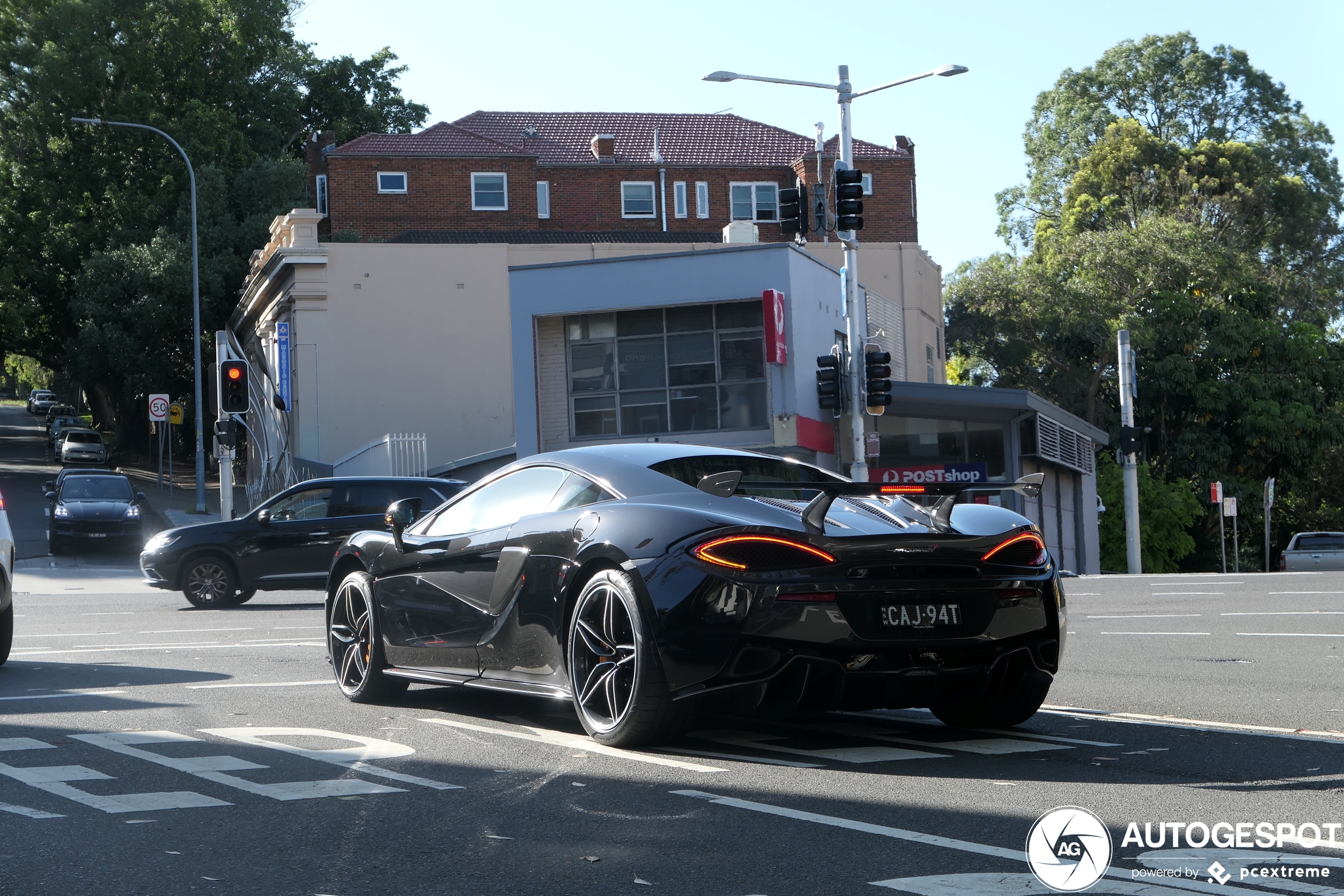 McLaren 570S