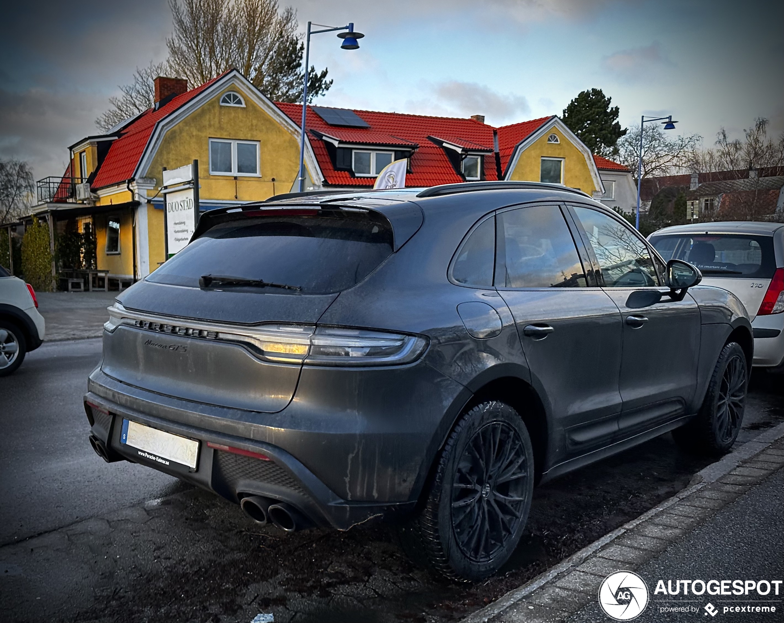 Porsche 95B Macan GTS MkIII