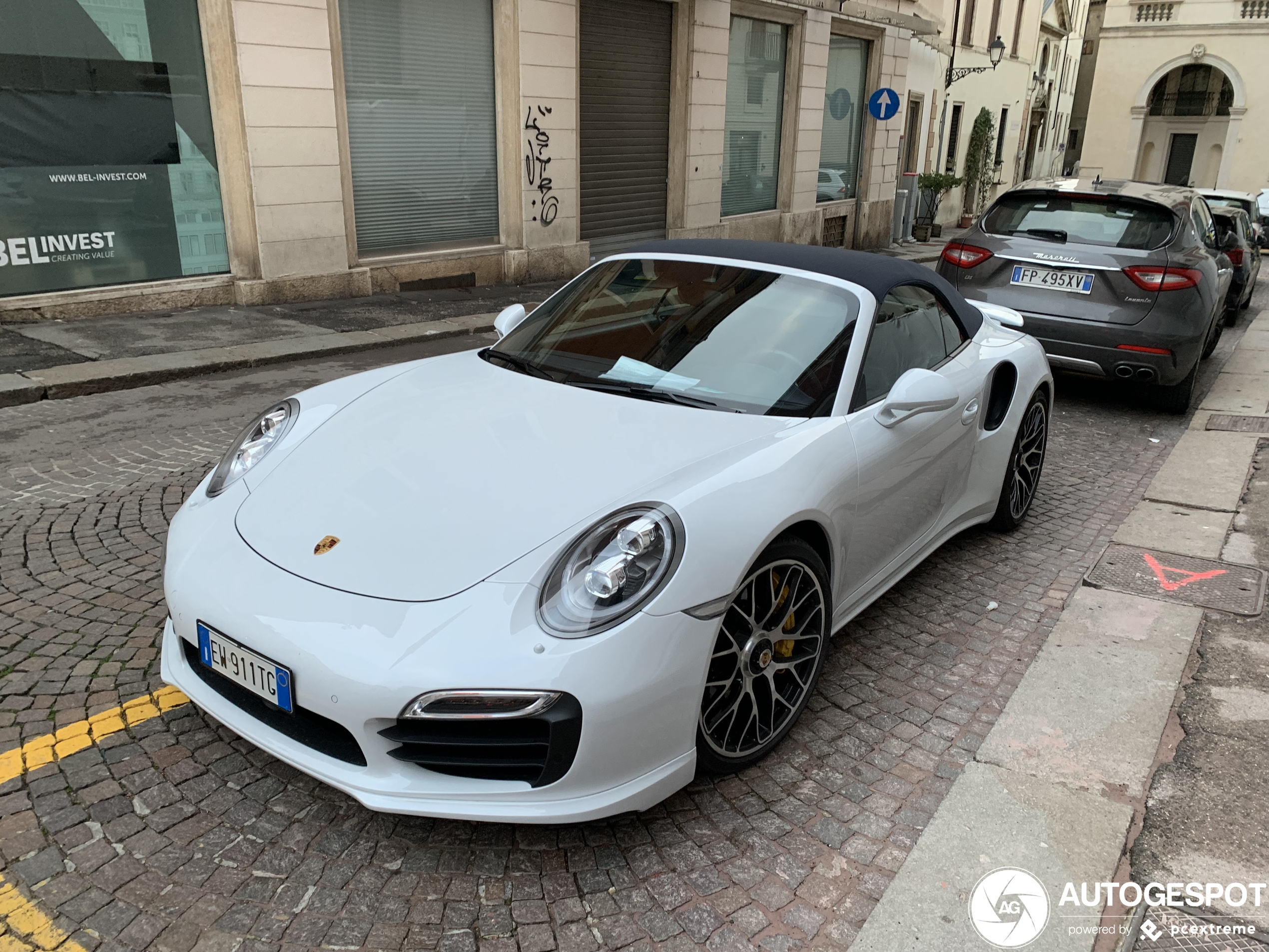 Porsche 991 Turbo S Cabriolet MkI