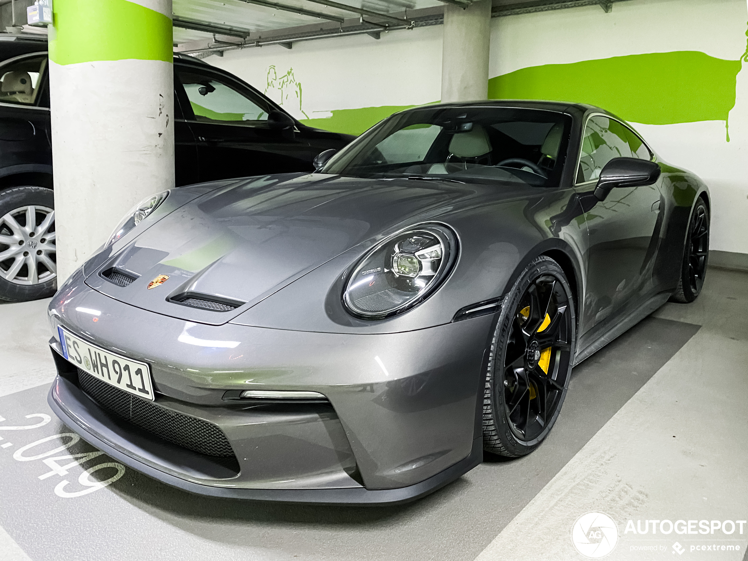 Porsche 992 GT3 Touring