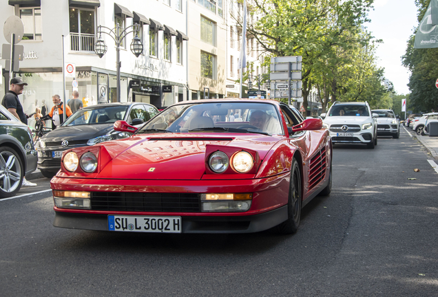 Ferrari Testarossa