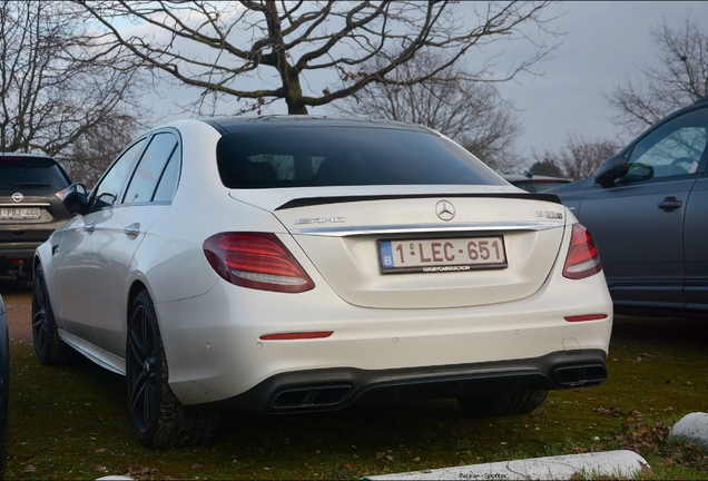 Mercedes-AMG E 63 S W213