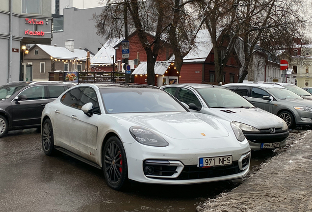 Porsche 971 Panamera GTS MkII