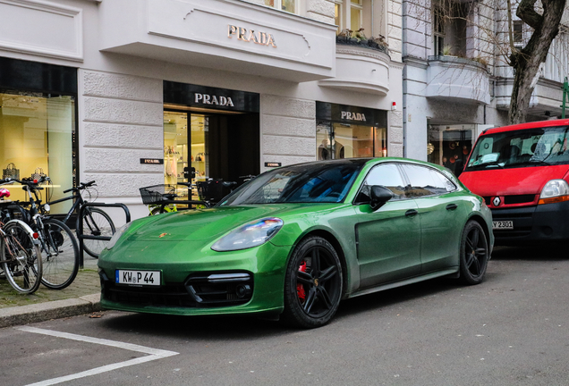 Porsche 971 Panamera GTS Sport Turismo