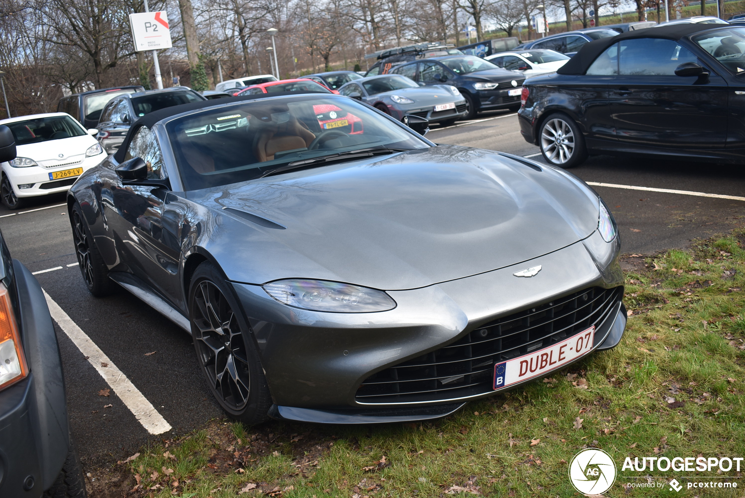 Aston Martin V8 Vantage Roadster 2020