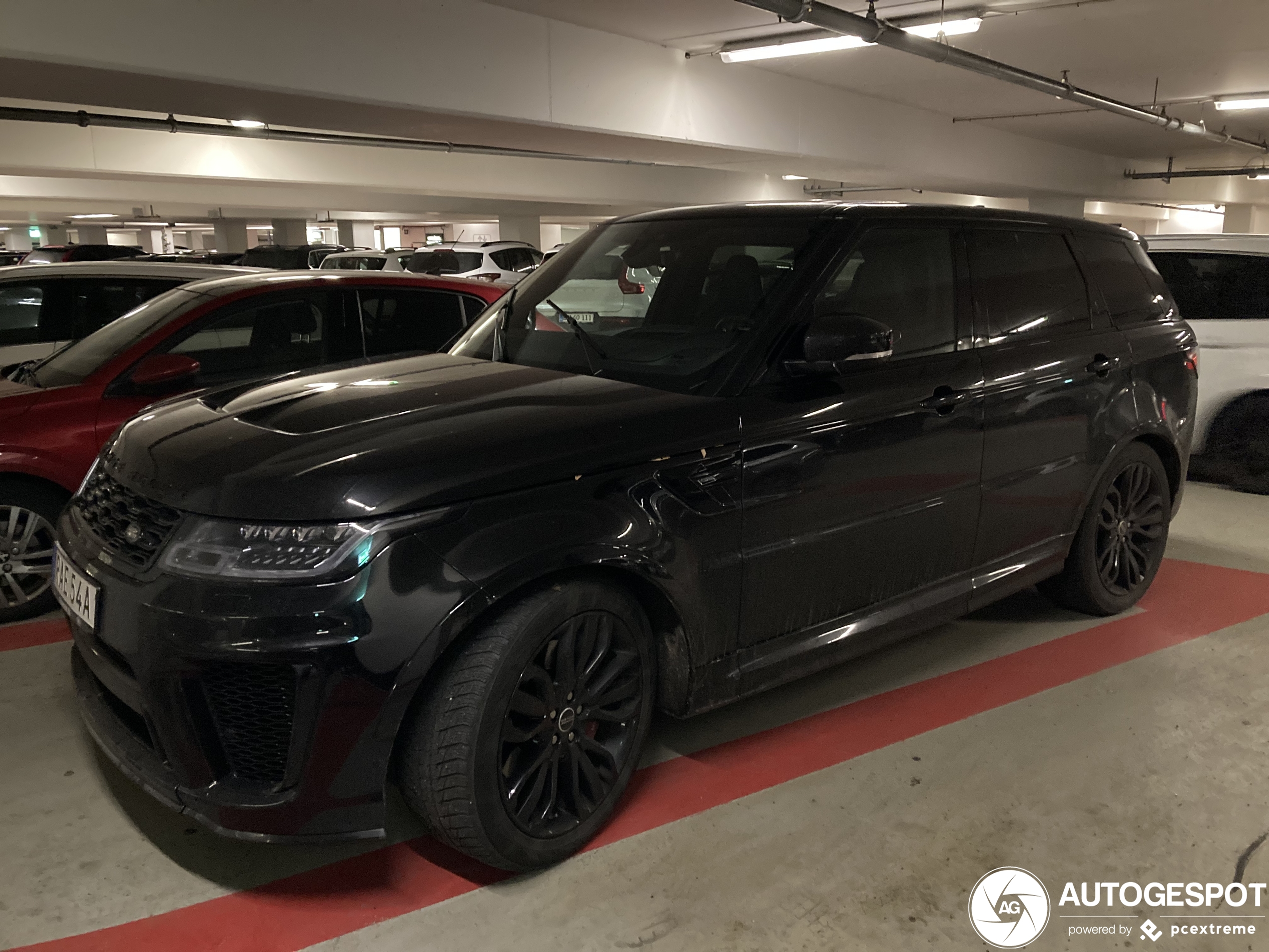 Land Rover Range Rover Sport SVR 2018