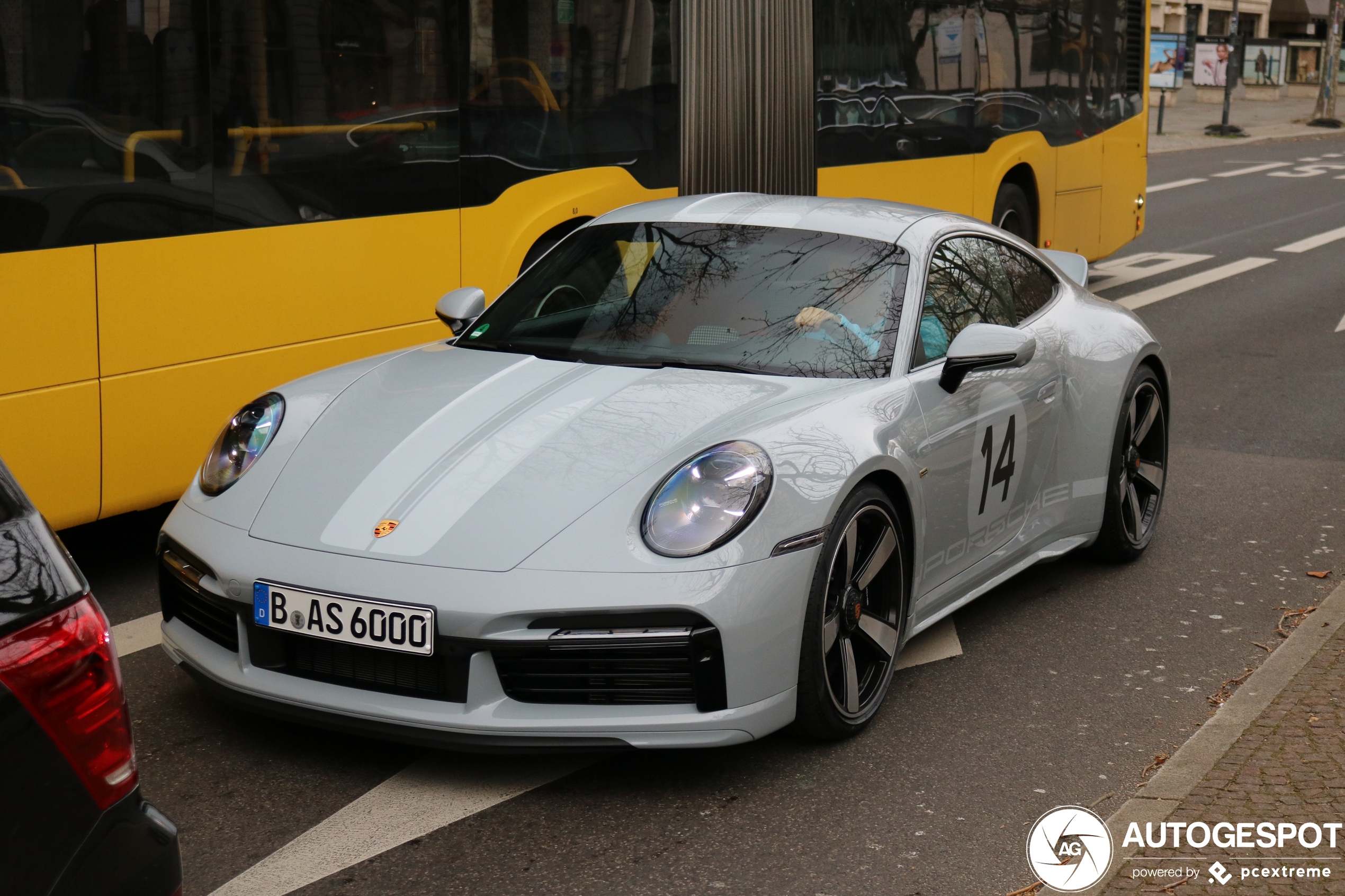 Porsche 992 Sport Classic